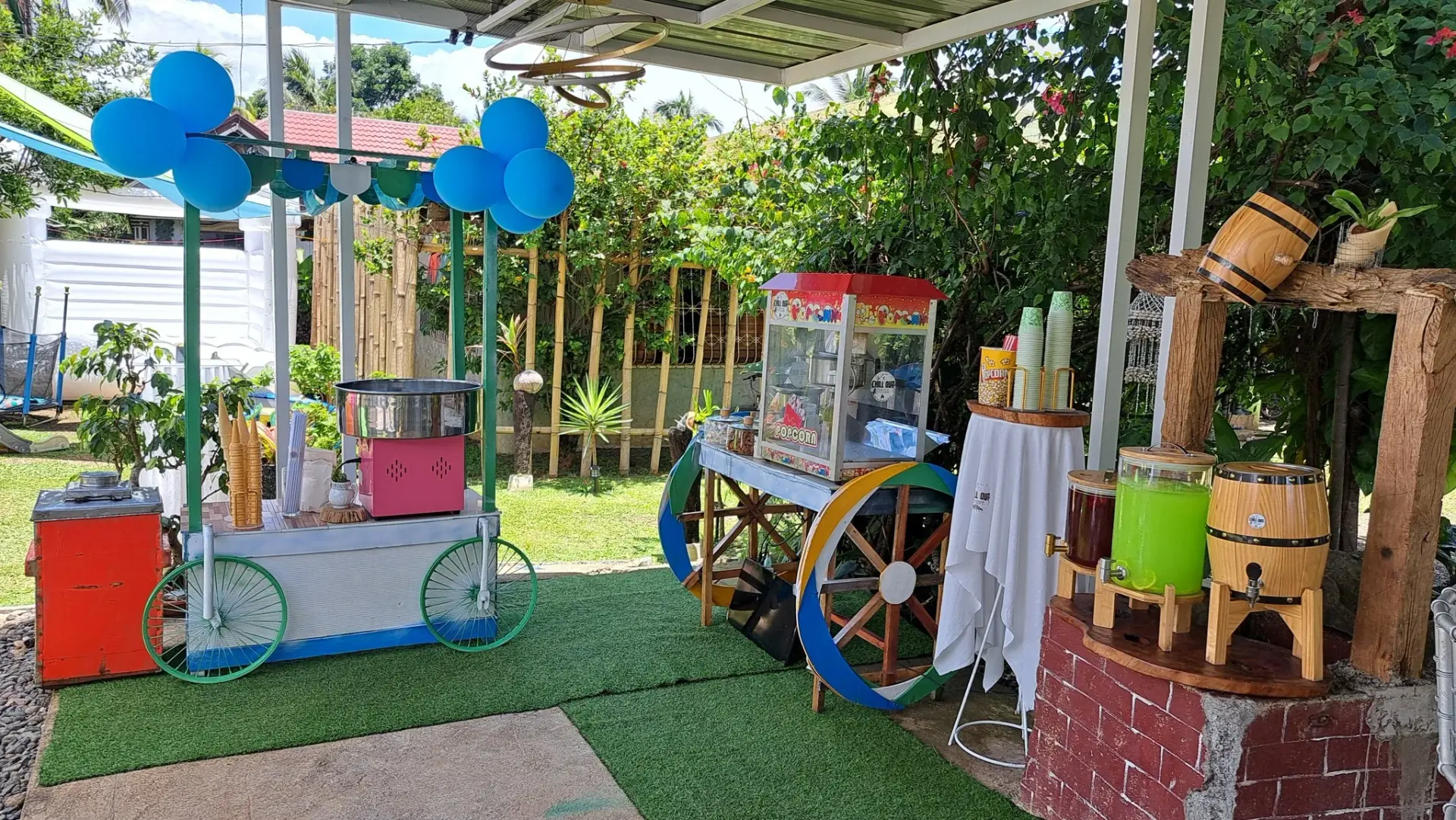 Private Garden Halls